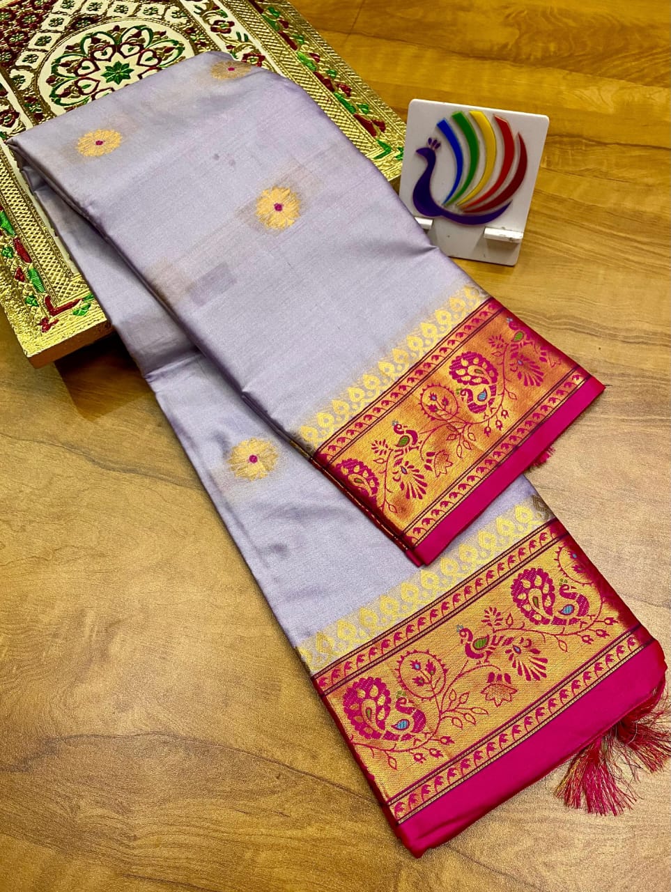 Soft Silk Maharani Paithani Saree