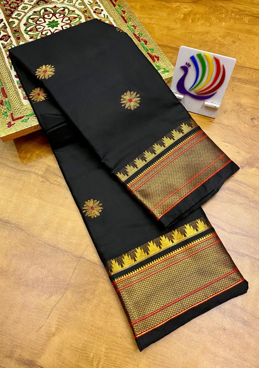 Soft Silk Maharani Paithani Saree