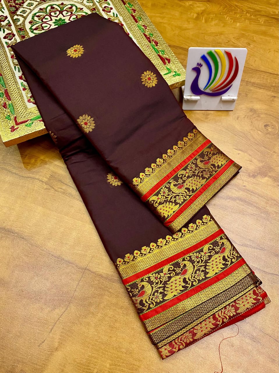 Soft Silk Maharani Paithani Saree