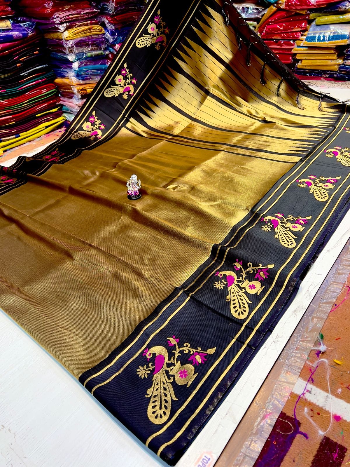 Soft Tissue Silk Peacock Brocade Paithani