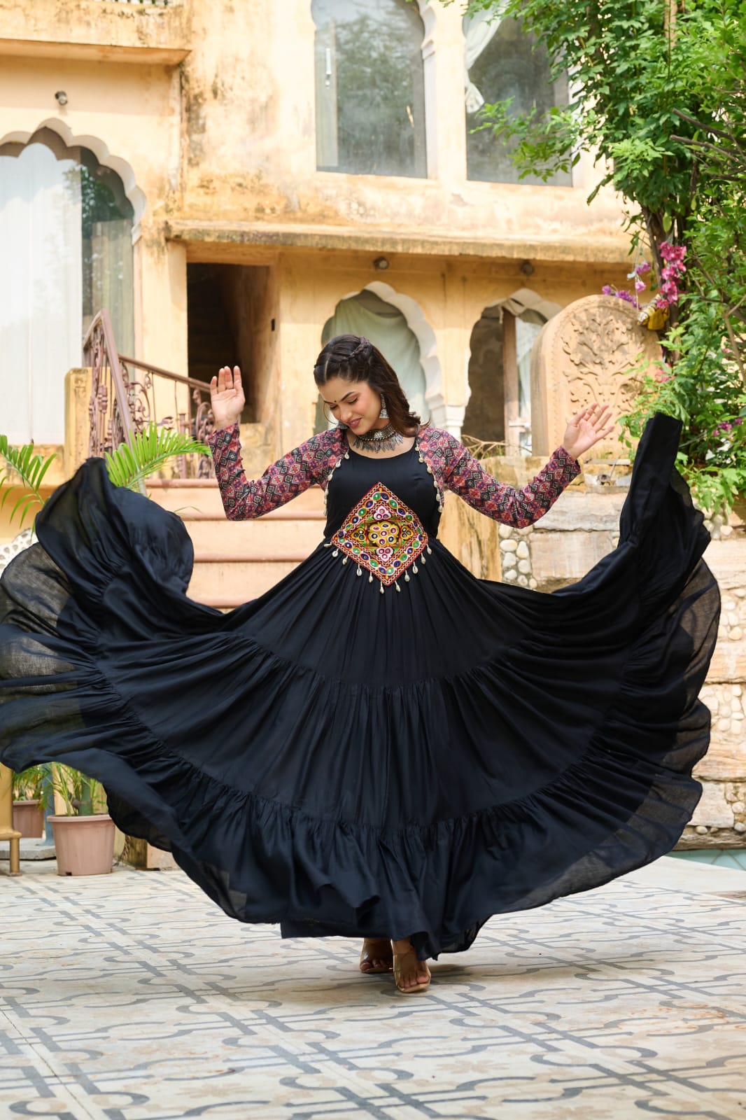 Navratri Special Gown With Kutchi Gamthi Embroidery Work