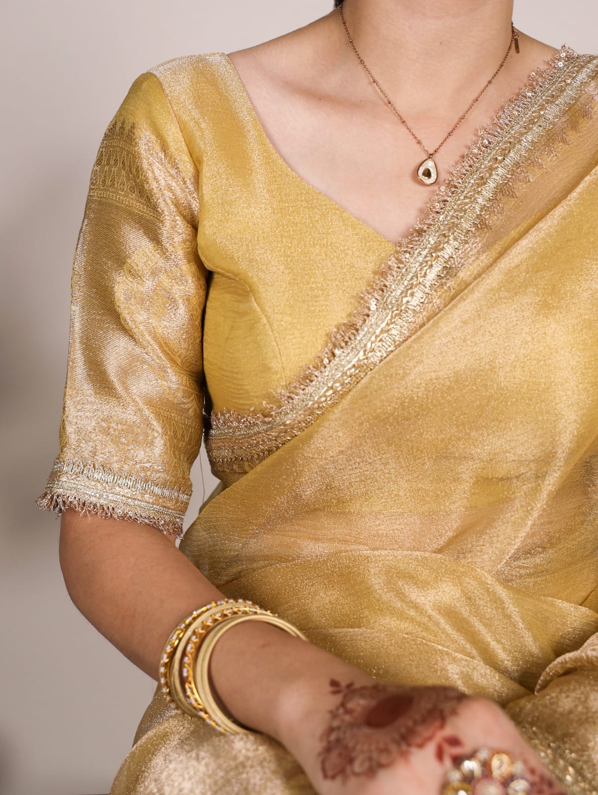 Tissue Shimmer Saree with Zari and Weaving