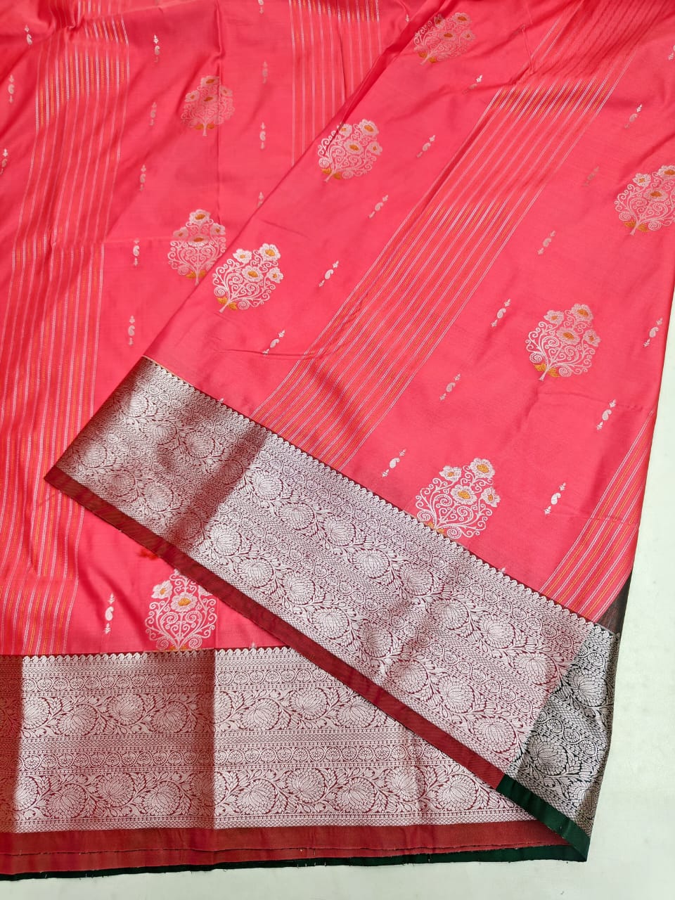 Karishma Soft Silk Zari Saree β Where Grace Meets Grandeur