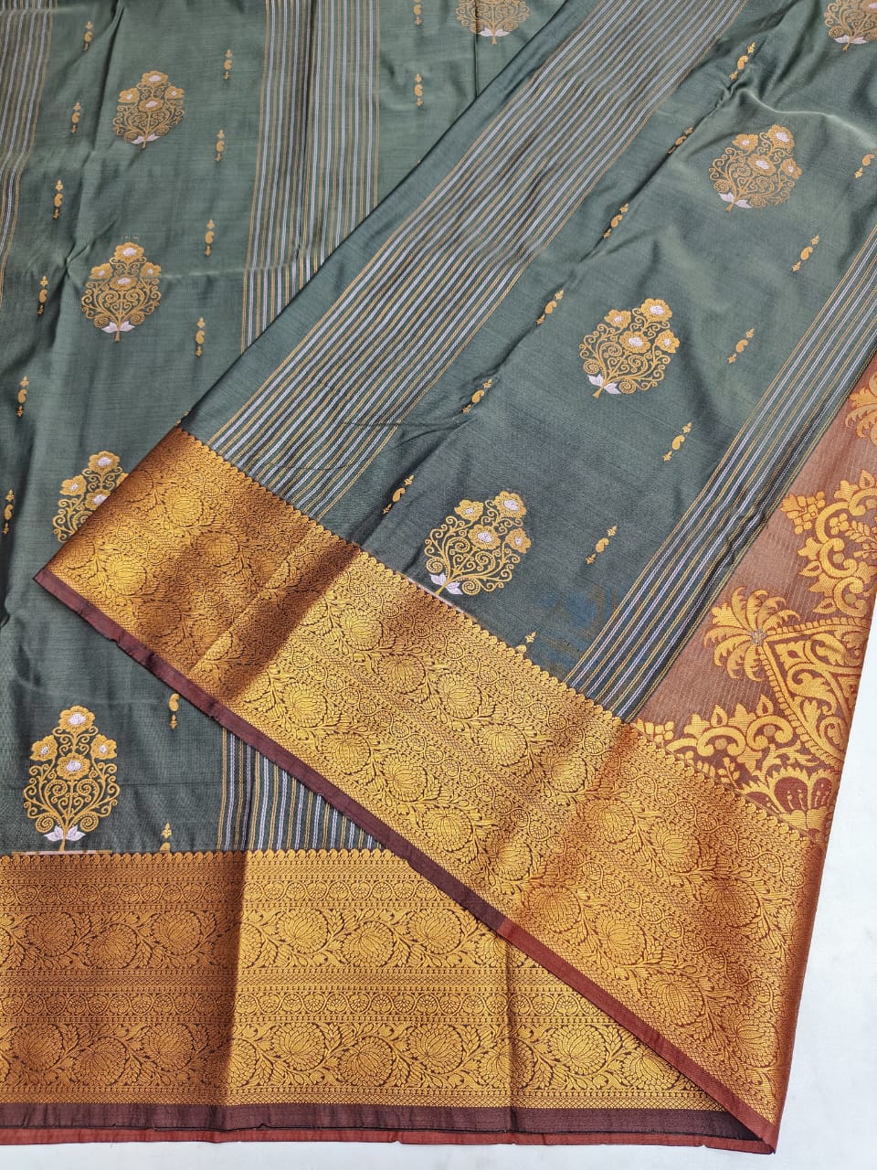 Karishma Soft Silk Zari Saree β Where Grace Meets Grandeur