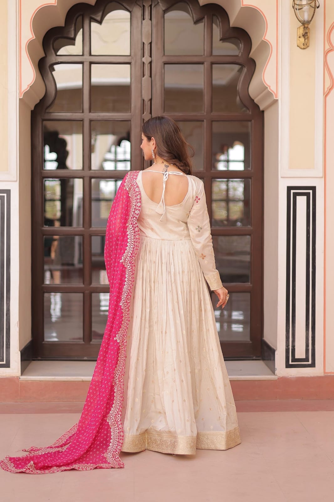 Cosmos Jacquard Gown with Bandhani Print Dupatta