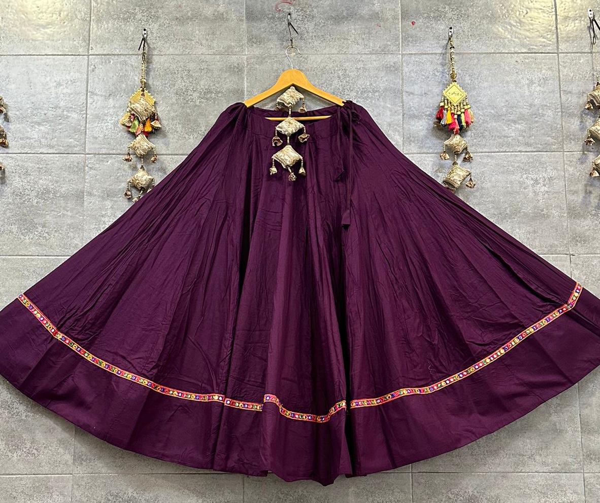 Celebrate Culture in Style – Traditional Gamthi Lace Skirt (Chaniya)