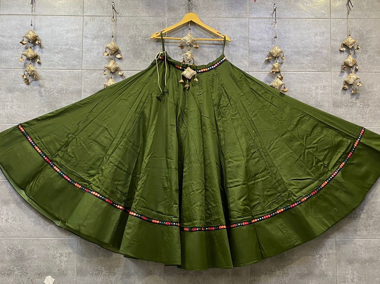 Celebrate Culture in Style – Traditional Gamthi Lace Skirt (Chaniya)