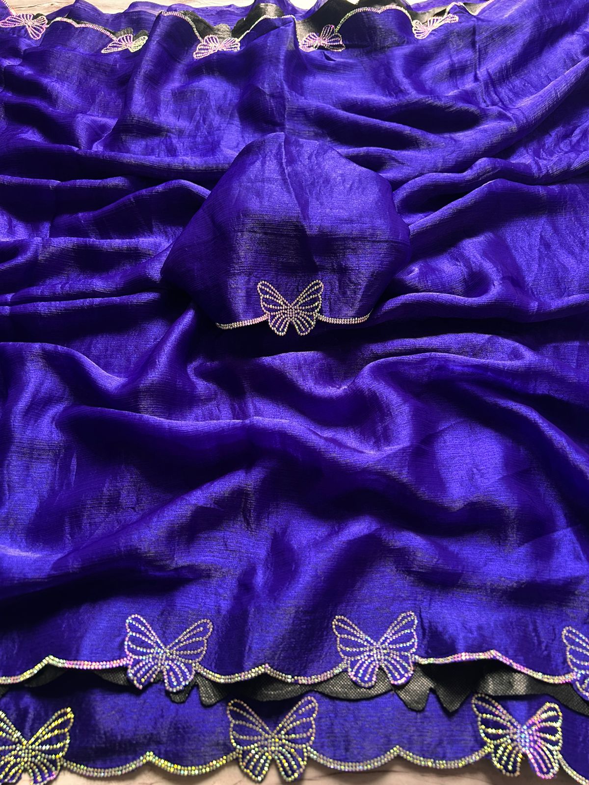 Glamour in Every Fold – Butterfly Cut Dana Diamond Panel Work Saree