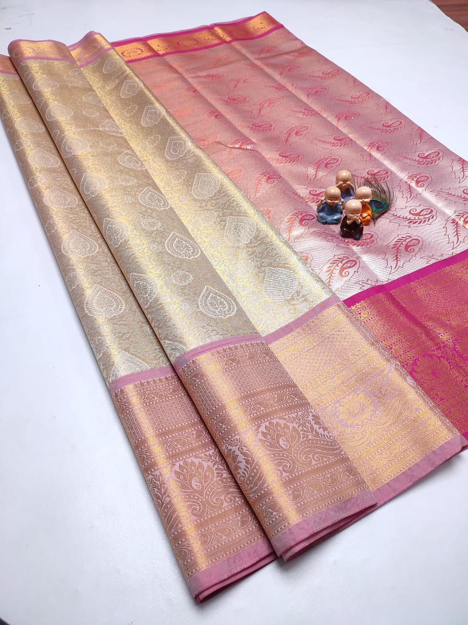 Exclusive Kanchipuram Tissue Silk Saree with Zari Double Weave, Rich Pallu & Contrast Blouse