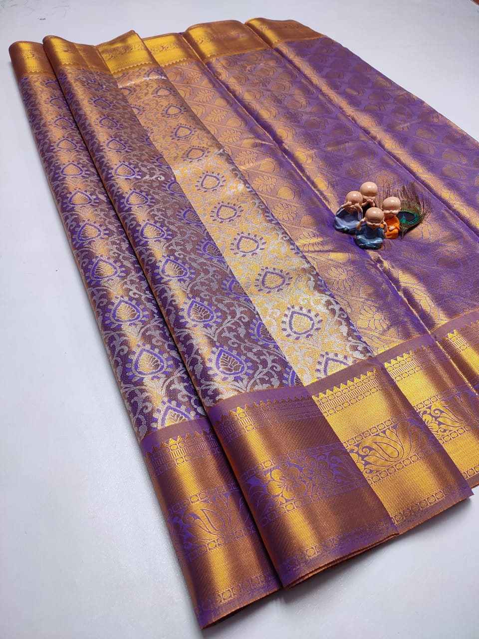 Exclusive Kanchipuram Tissue Silk Saree with Zari Double Weave, Rich Pallu & Contrast Blouse