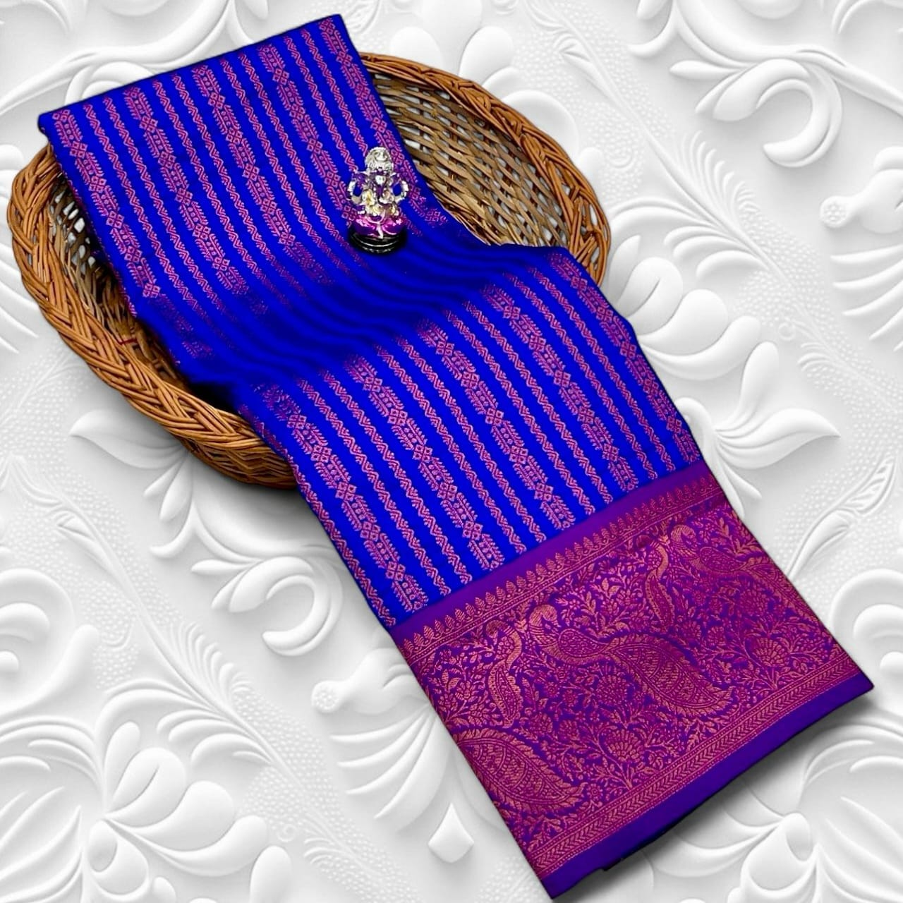 Elegance in Every Drape – Premium Soft Silk Saree with Maharani Pallu