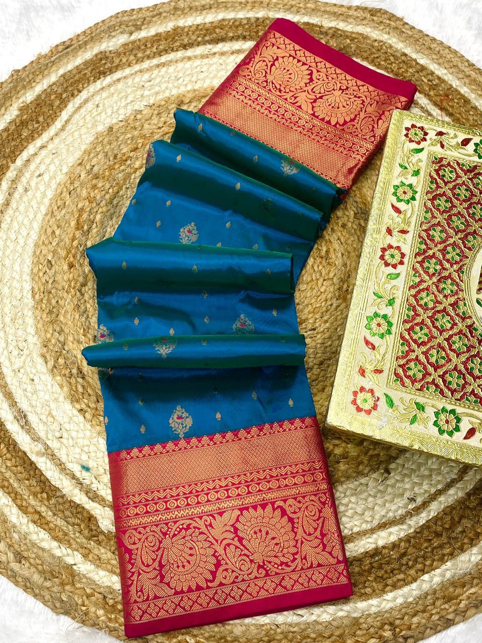 Kanjivaram Paithani Saree – A Regal Blend of Tradition & Grace