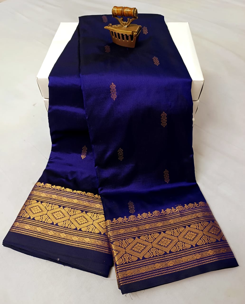 Timeless Beauty in Every Weave – Kanjivaram Paithani Saree