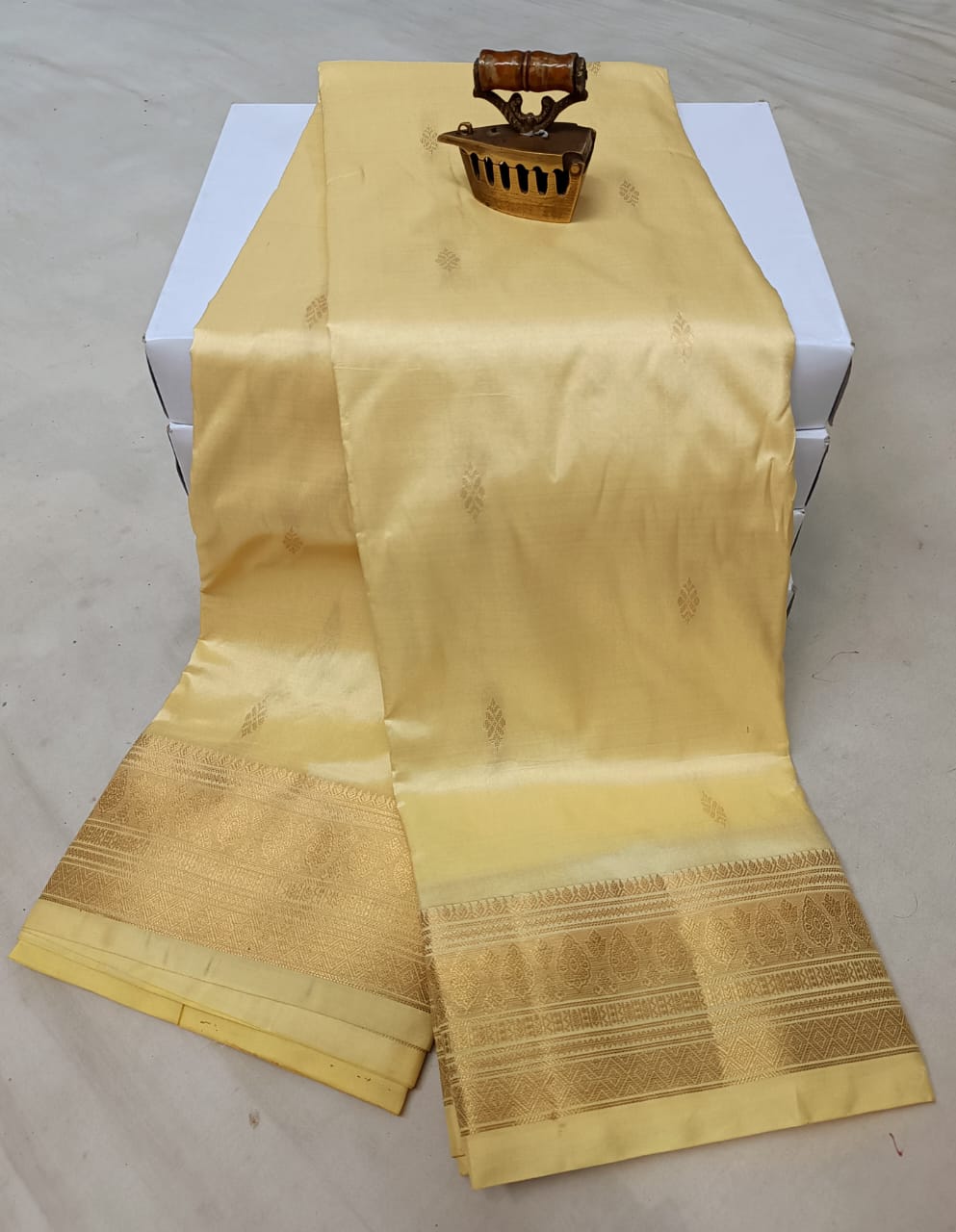 Timeless Beauty in Every Weave – Kanjivaram Paithani Saree