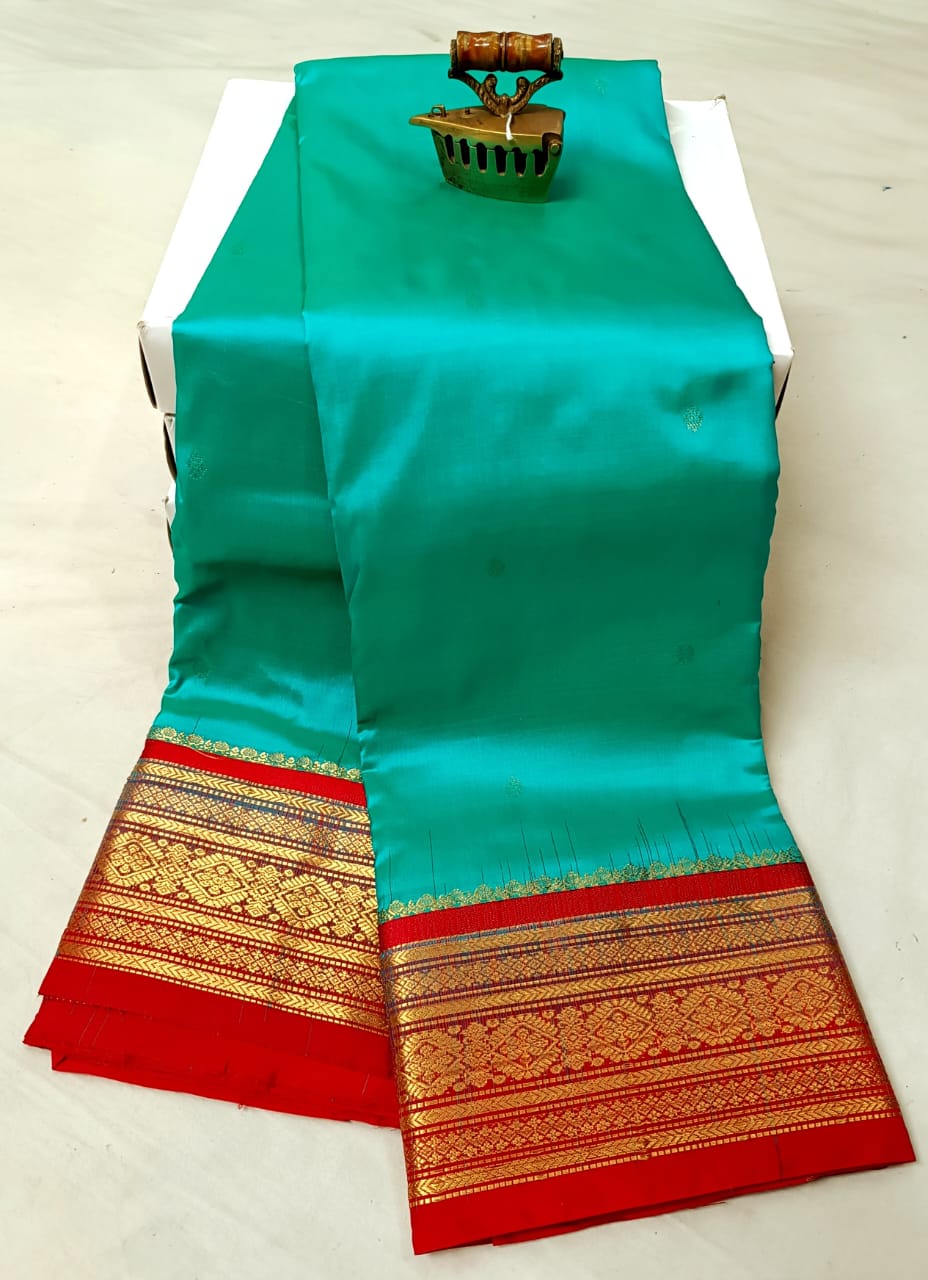 Timeless Beauty in Every Weave – Kanjivaram Paithani Saree