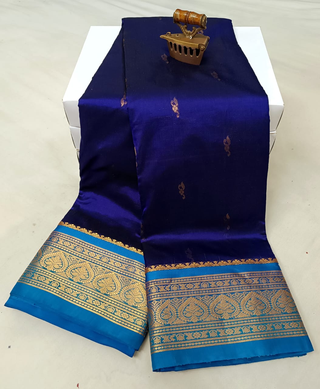 Timeless Beauty in Every Weave – Kanjivaram Paithani Saree