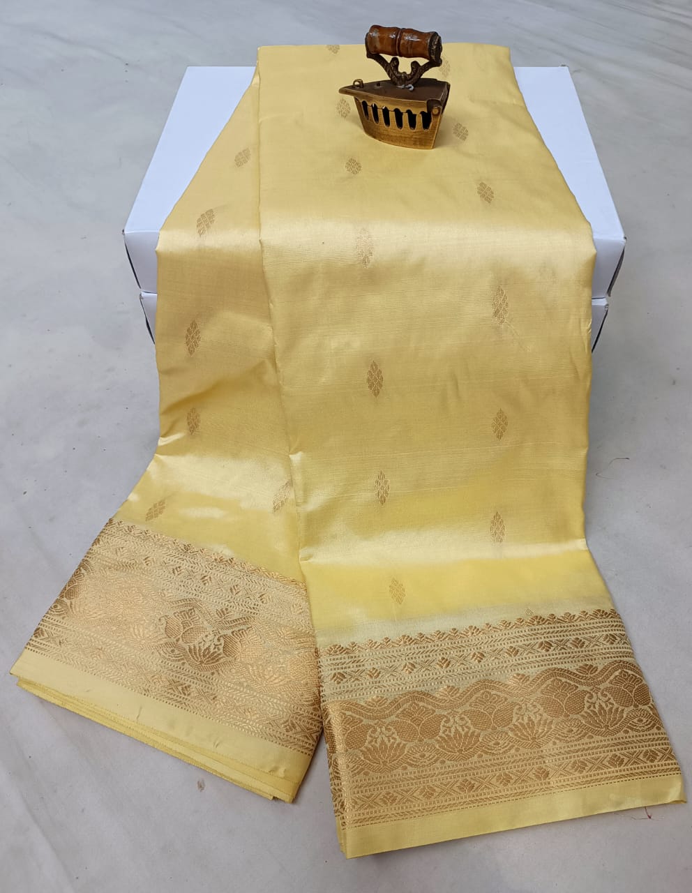 Timeless Beauty in Every Weave – Kanjivaram Paithani Saree