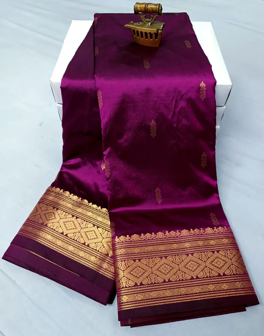 Timeless Beauty in Every Weave – Kanjivaram Paithani Saree