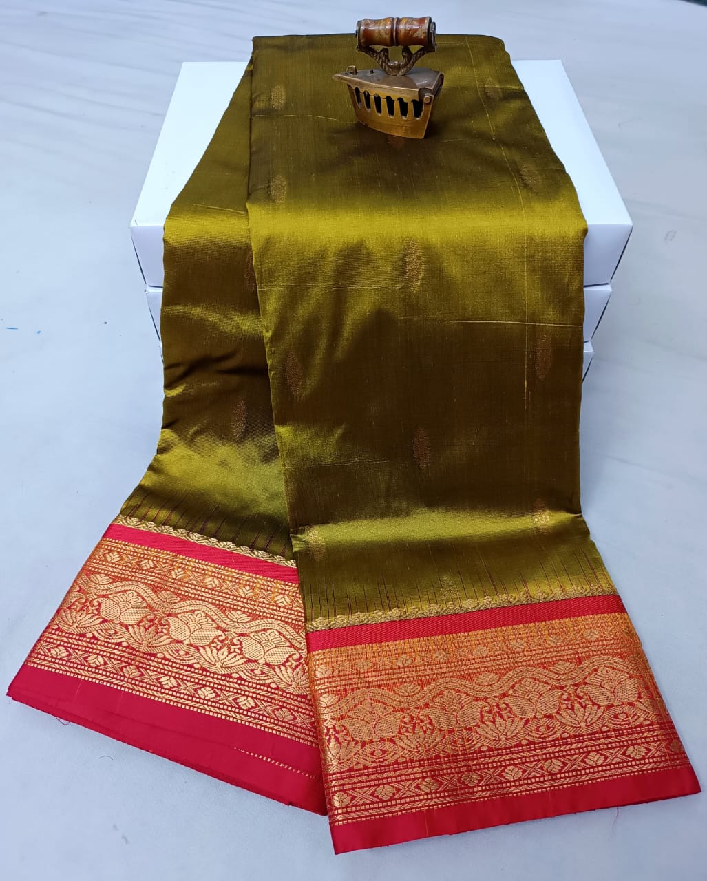 Timeless Beauty in Every Weave – Kanjivaram Paithani Saree