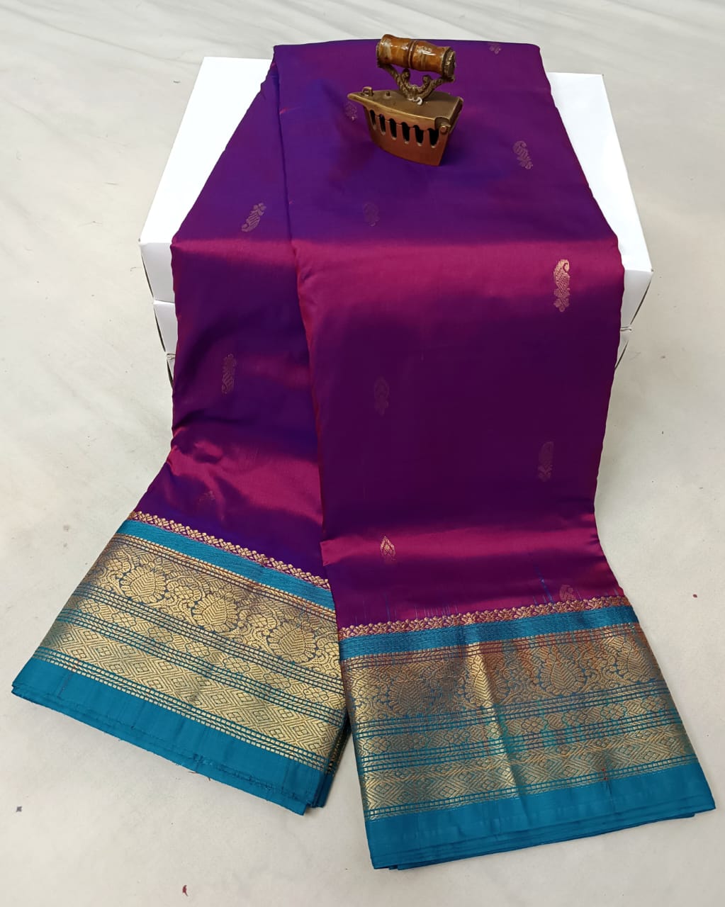 Timeless Beauty in Every Weave – Kanjivaram Paithani Saree