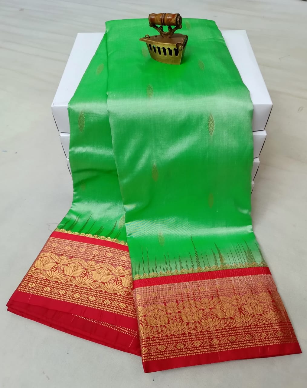Timeless Beauty in Every Weave – Kanjivaram Paithani Saree