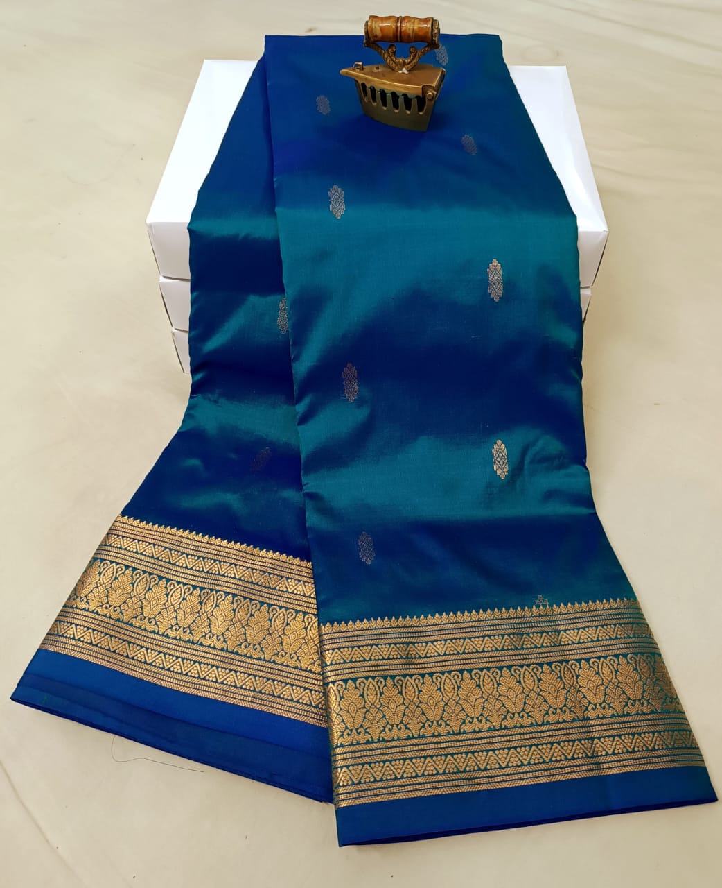 Timeless Beauty in Every Weave – Kanjivaram Paithani Saree