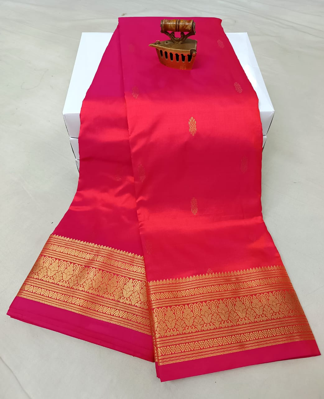 Timeless Beauty in Every Weave – Kanjivaram Paithani Saree