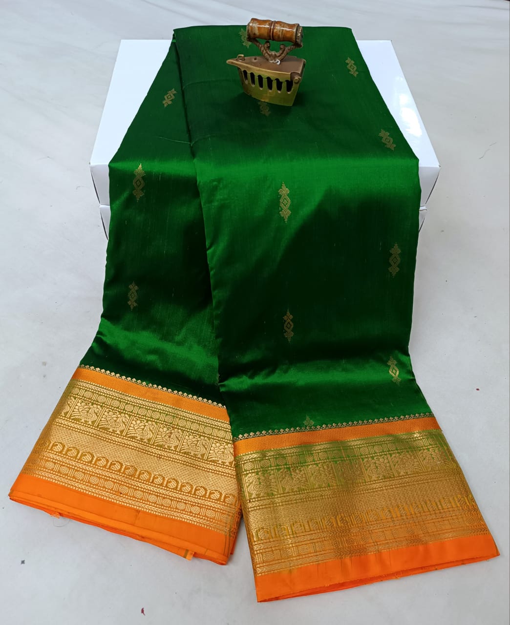 Timeless Beauty in Every Weave – Kanjivaram Paithani Saree
