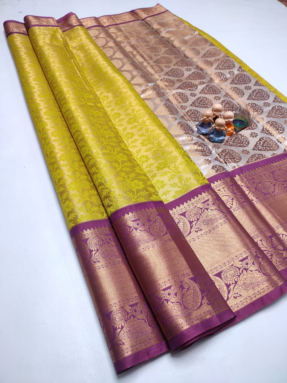Exclusive Kanchipuram Tissue Silk Saree with Zari Double Weave, Rich Pallu & Contrast Blouse
