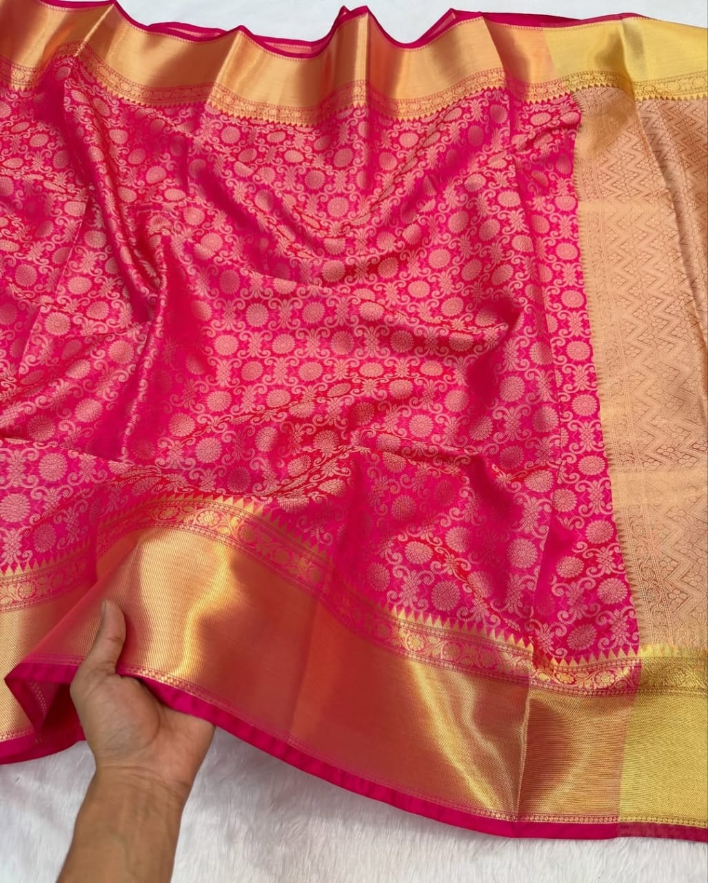 Latest Banarasi Soft Katan Silk Saree | Rich Zari Weaving with Contrast Jacquard Pallu & Blouse