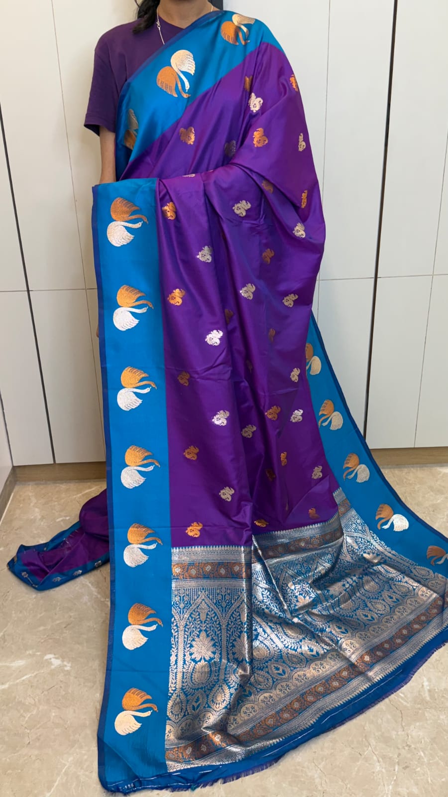 New Swan Border Saree – A Timeless Blend of Elegance & Grace
