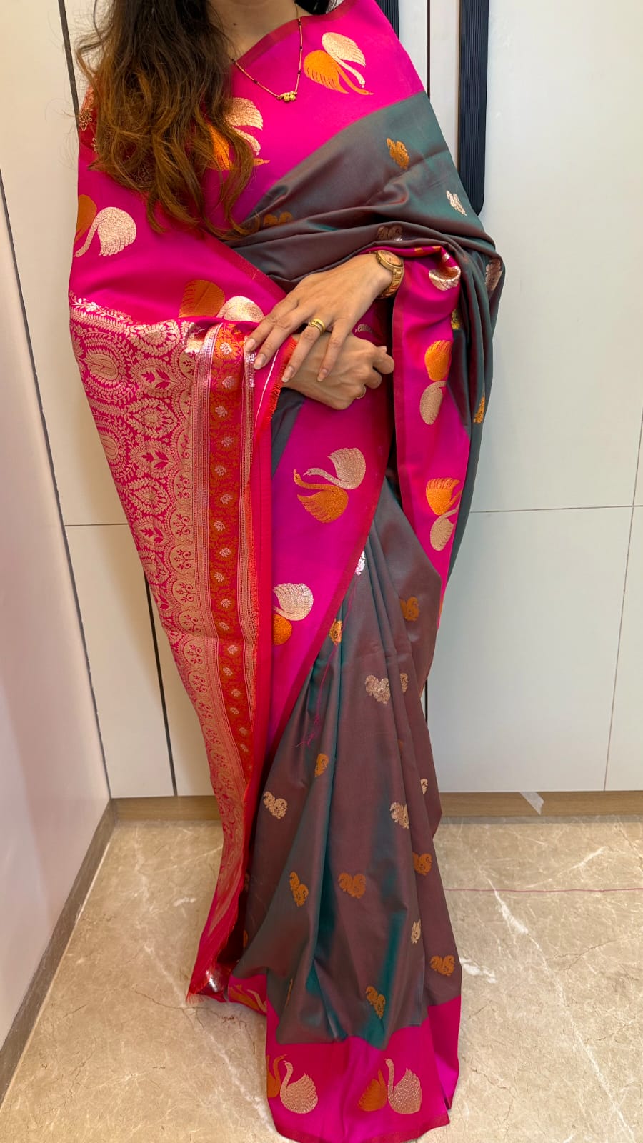 New Swan Border Saree – A Timeless Blend of Elegance & Grace