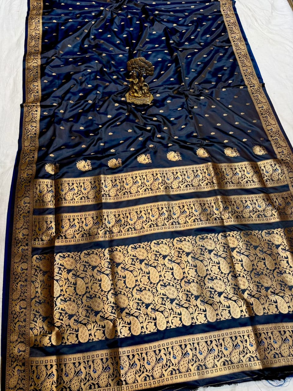 Timeless Grace in Every Drape – Traditional Peshwai Paithani