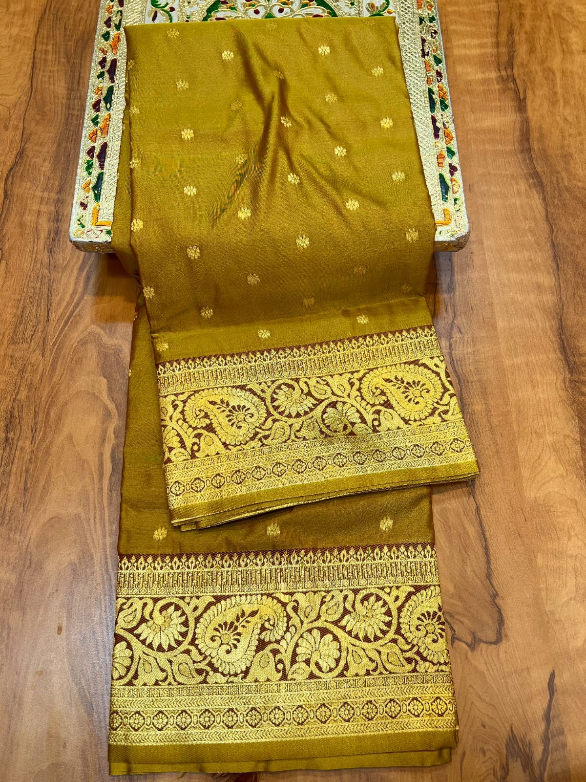 Kanjivaram Paithani Saree – A Royal Blend of Tradition & Grace