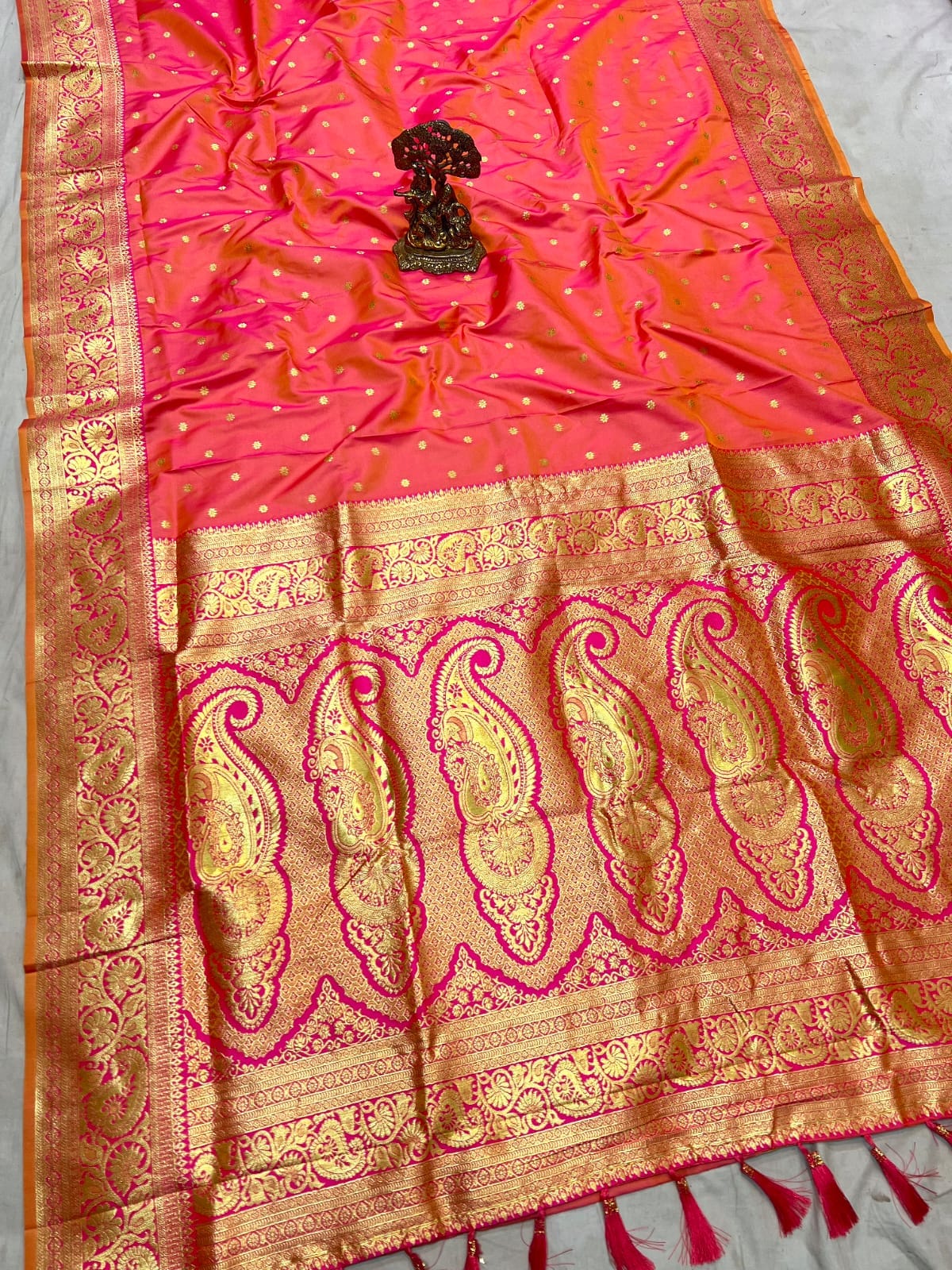 Kanjivaram Paithani Saree – A Royal Blend of Tradition & Grace